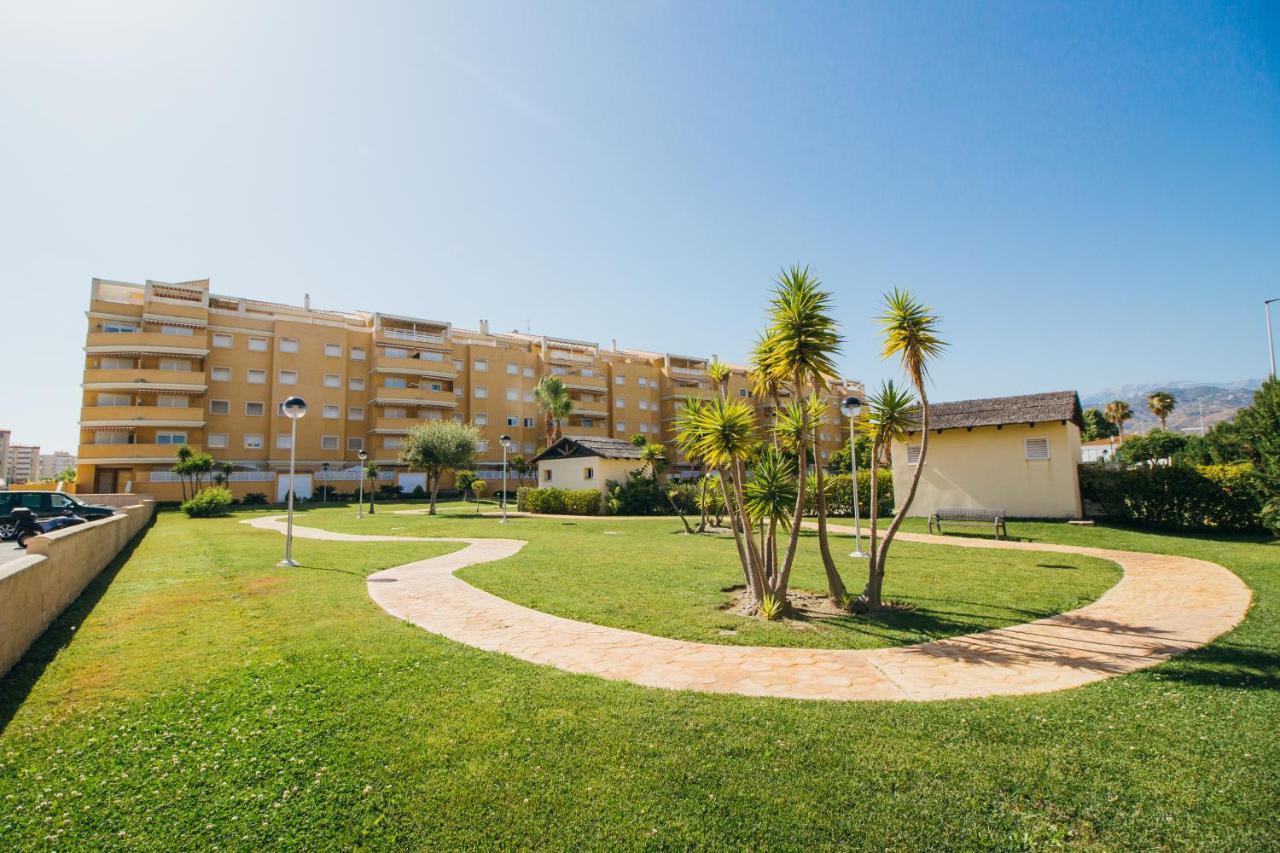 Espectacular Residencial En 2A Linea Piscina Tenis Algarrobo Costa Esterno foto