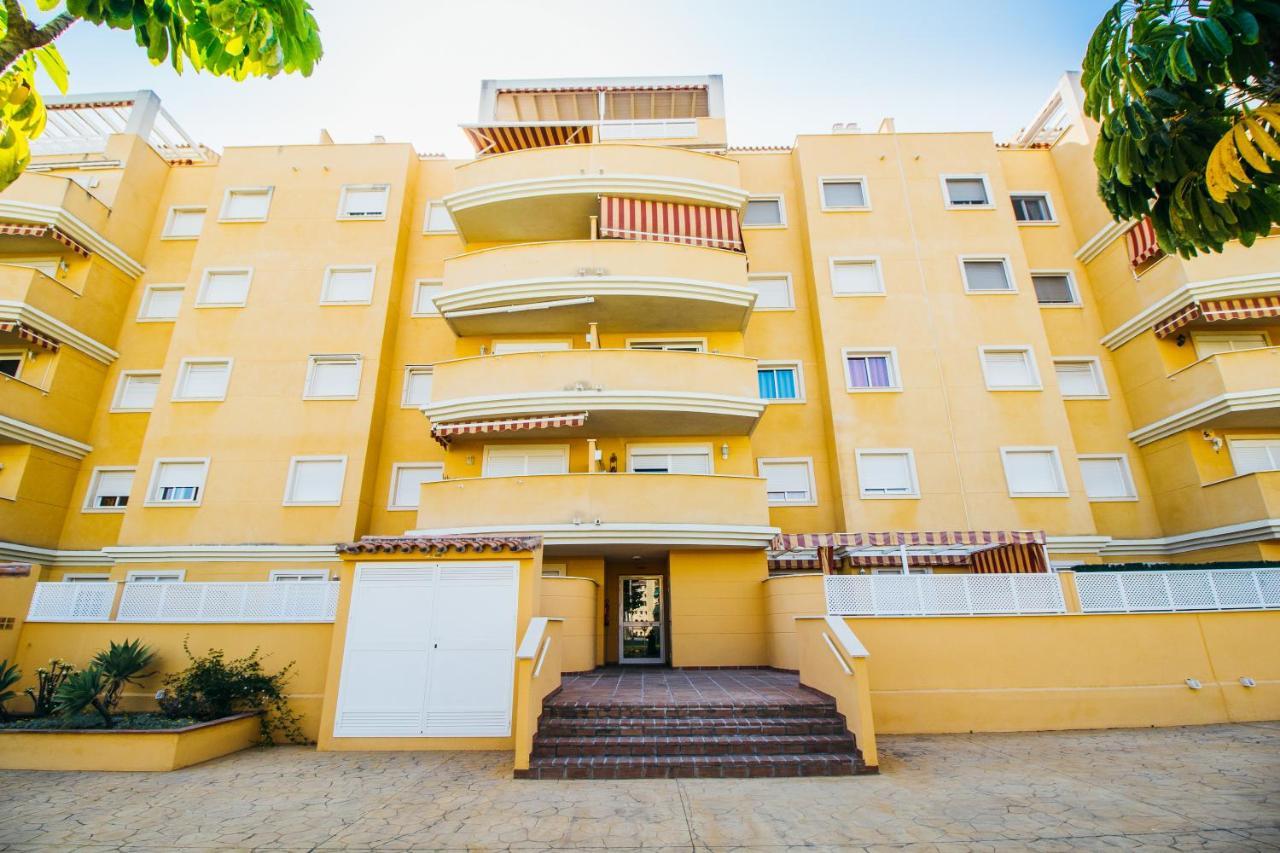 Espectacular Residencial En 2A Linea Piscina Tenis Algarrobo Costa Esterno foto